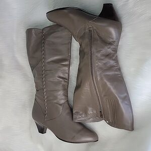 REVELATIONS Gray Brown Braid Twist Detail Zip Up Dress Retro Leather Heeled Boot
